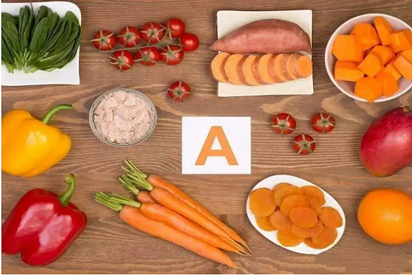 Structure and physicochemical properties of vitamin A